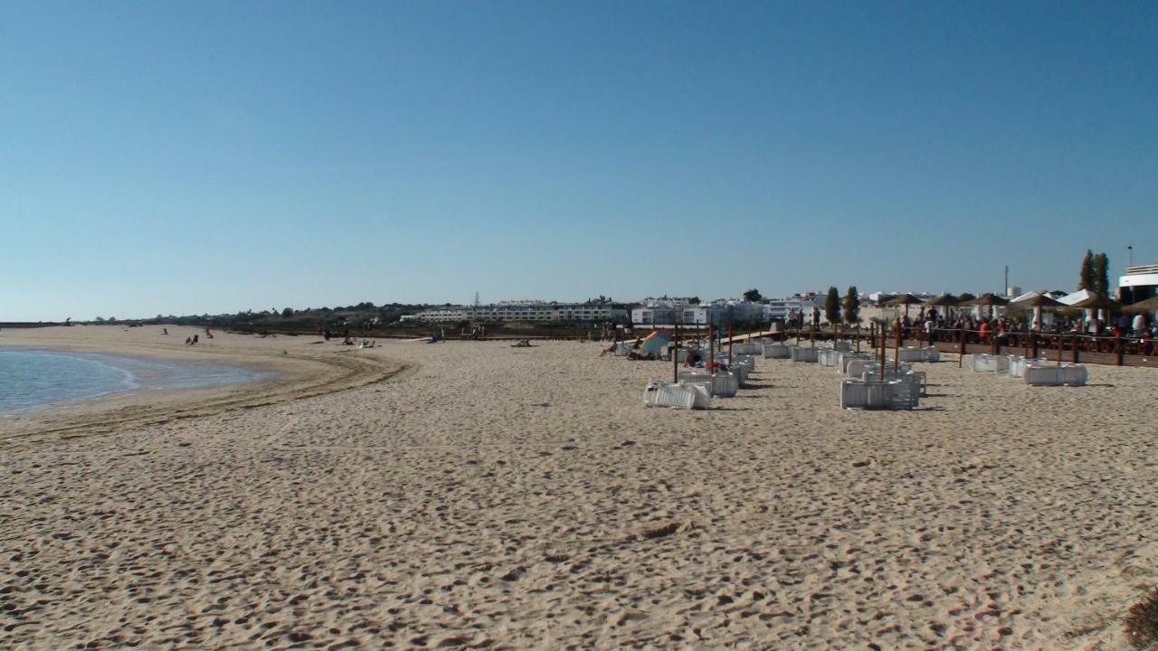 Villa Vista Mar E Piscina Fuzeta Bagian luar foto