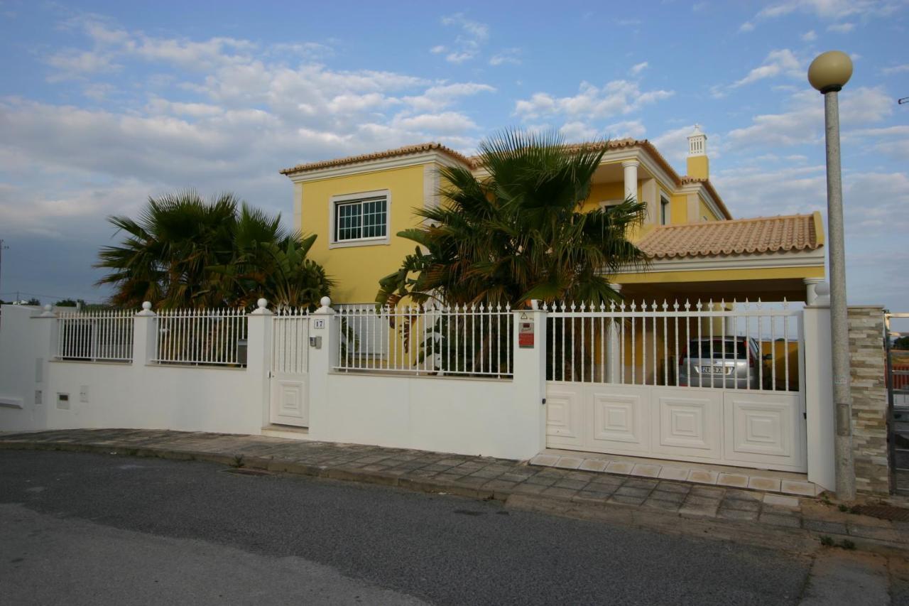 Villa Vista Mar E Piscina Fuzeta Bagian luar foto